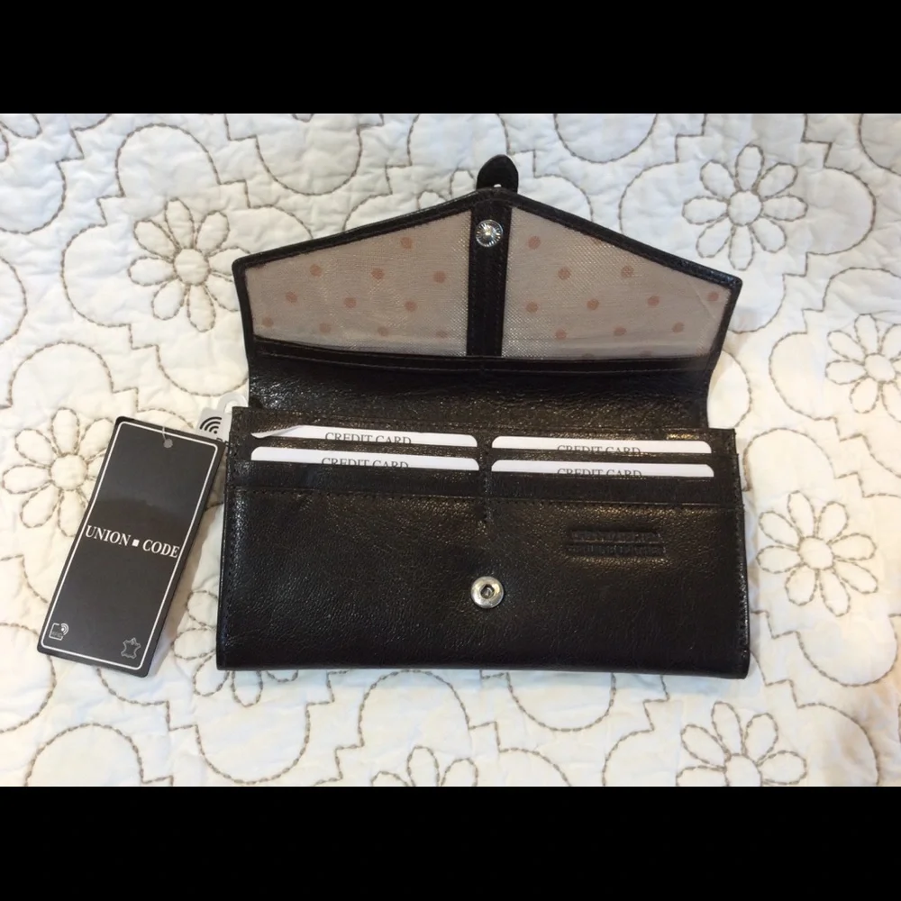 Union  Code Wallet - Picture 8 of 9